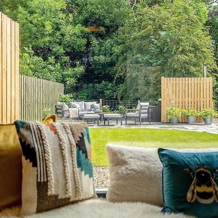 Luxury Riverside Retreat Broughton  Exterior photo